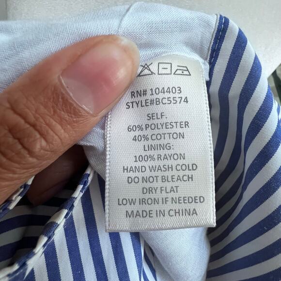 J.O.A Blue White Striped Tie Blouse Puff Sleeve Button Up Minimalist Women's M - Picture 5 of 9